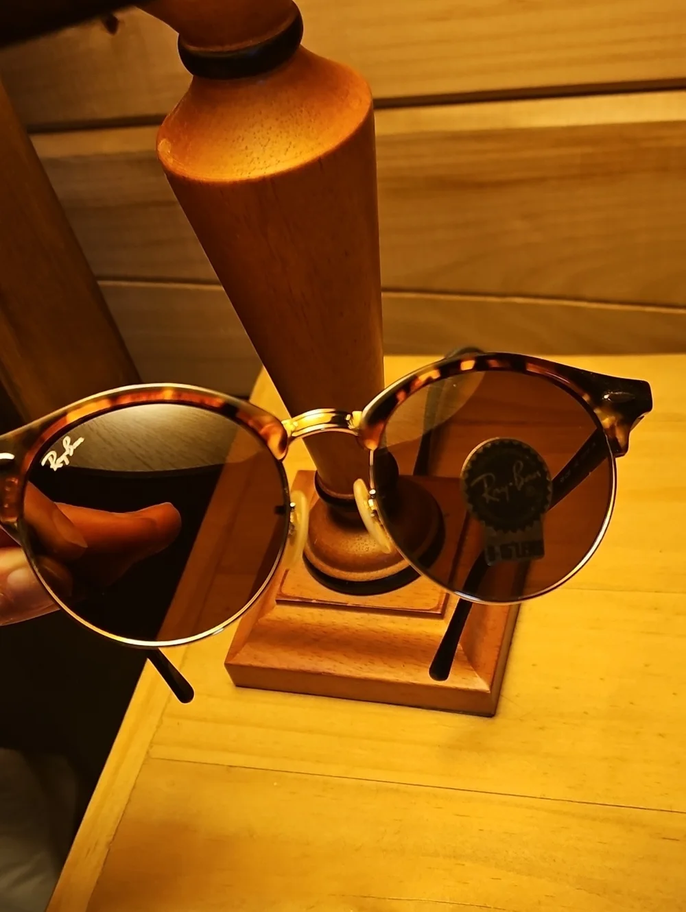 Ray-Ban Clubround Classic In Tortoiseshell